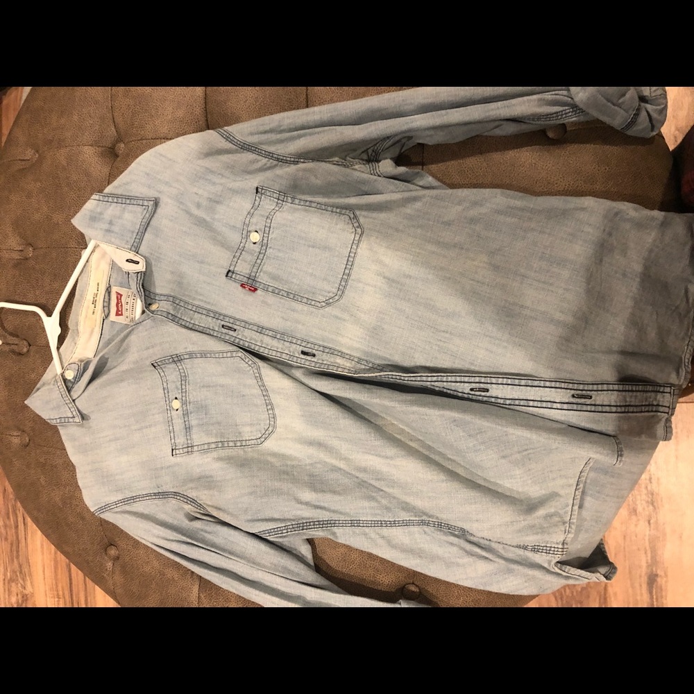 Levi button up